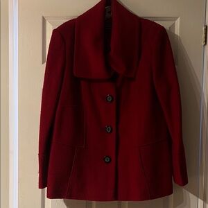 Chic Women's Scarlet Pea Coat